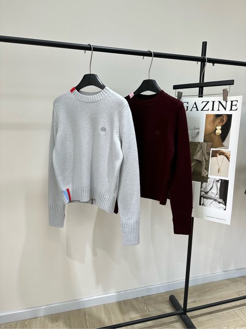 Loewe Early Spring Cashmere Long-Sleeve Pullover