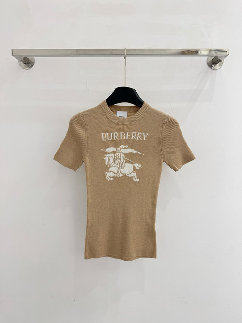 Burberry Warhorse Pattern Short-Sleeved Knit Shirt