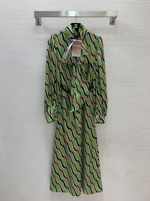 Gucci Customized Satin-like Dress with Logo Print and Bow