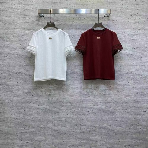 Dior Comfortable Short-Sleeve T-Shirt with Lace Cuffs