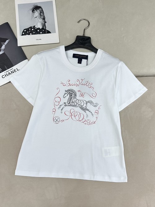 Louis Vuitton Horse-themed Printed T-shirt in Premium Cotton