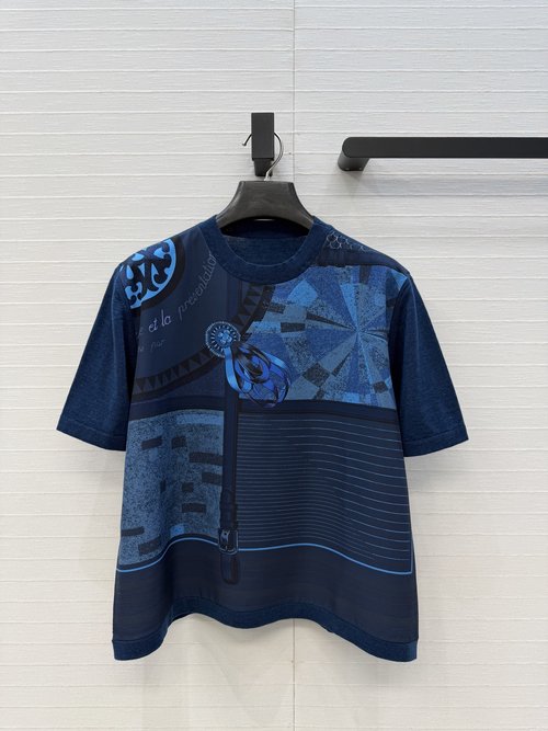 Hermes Deconstructed Print Spliced Knit Top, Elegant Versatility