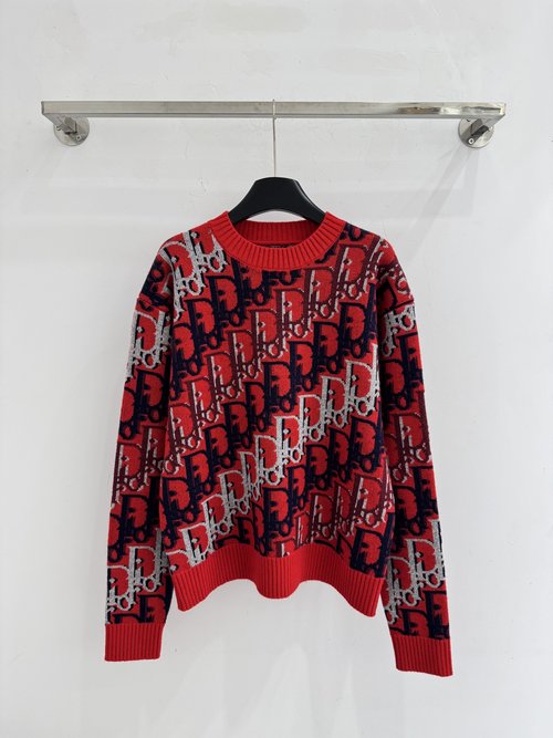 Dior Jacquard Letter Crewneck Top - Stylish Distinctive Ribbed Trim Fitted Warm Comfortable Minimalist