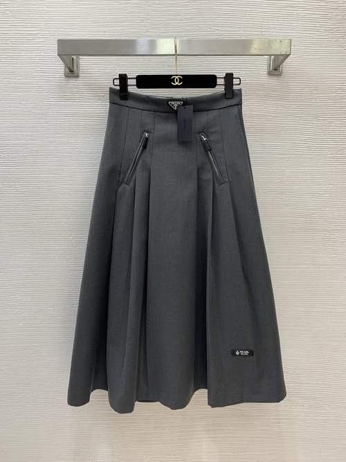 Prada Classic Inverted Triangle Logo Leather Skirt in Gray and Black