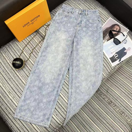 Louis Vuitton Classic Jacquard Logo Straight Jeans with Nice Wash