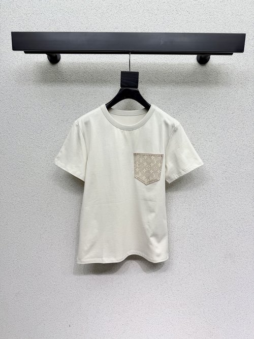 Louis Vuitton Beige Vintage Floral Pocket Short-Sleeved T-Shirt