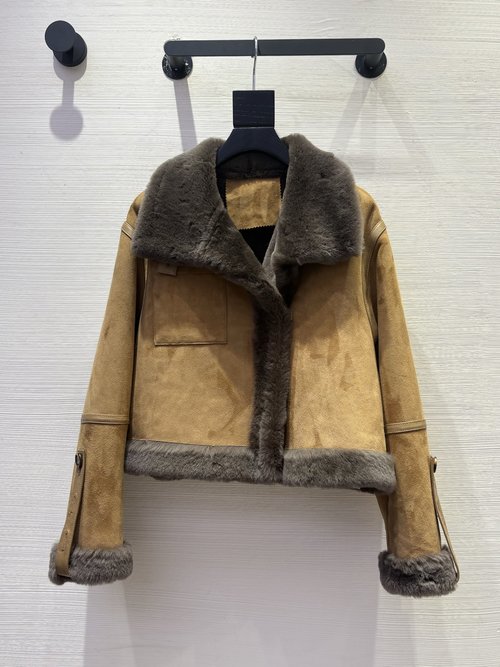 Louis Vuitton Shearling Coat with Bulgarian Soft Suede for Winter