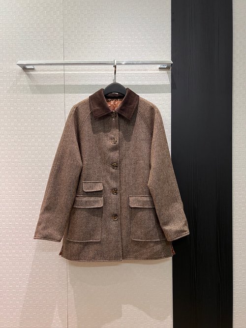 Louis Vuitton Fashionable Loose Wool Coat with Asymmetric Pockets