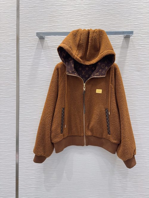 Louis Vuitton Comfortable Teddy Fleece Coat for Daily Wear