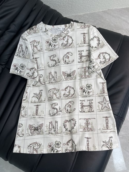 Dior Square Floral Round-Neck Short-Sleeve T-Shirt with Art Print
