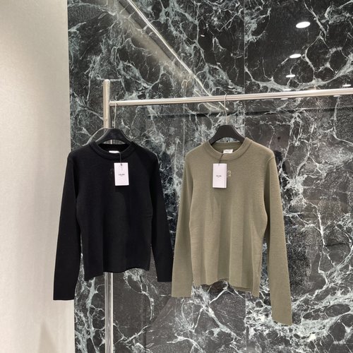 Celine Simple Round-Neck Embroidered Knit Top for Daily Use