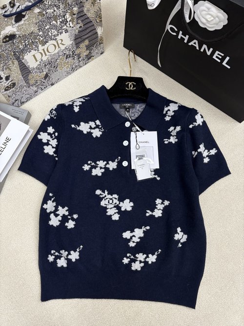 Chanel Flower Double C Letter Logo Jacquard Knitted Short - Sleeved Shirt