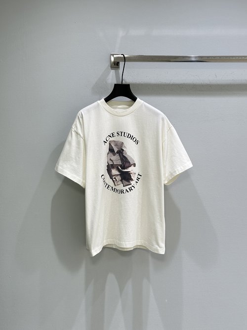 Dior Organic Cotton Round Neck T-Shirt with Seasonal Print