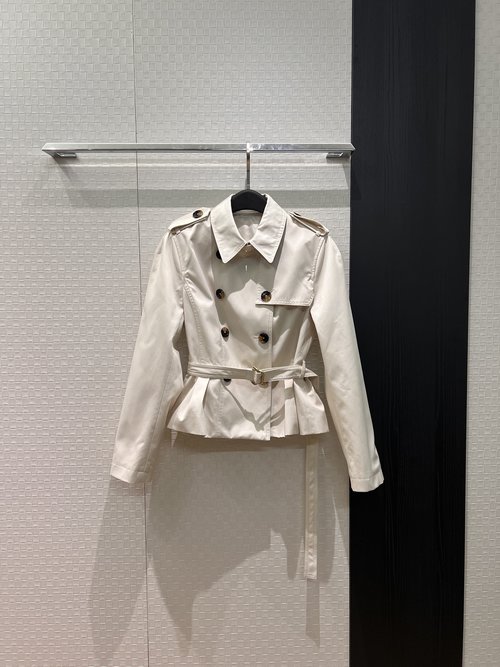 Burberry Double-Breasted Epaulet Short Waistcoat Windbreaker, Elegant and Slimming