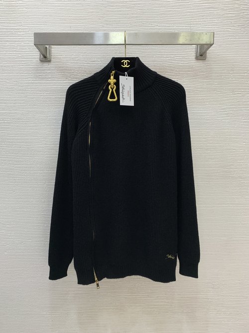 Schiaparelli Loose Knit Sweater with Golden Logo and Side Zipper