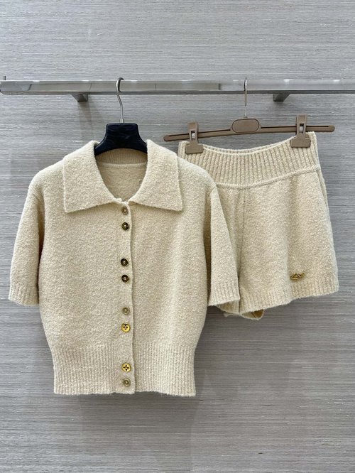 Louis Vuitton Exclusive New Year Teddy Lamb Wool Polo T-shirt with Clover Button