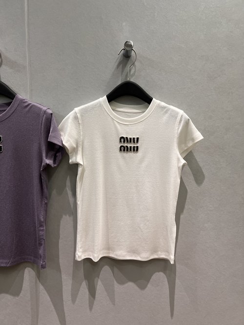 Miu Miu Diamond-Studded Pineapple Bead Round-Neck Linen Blend T-Shirt