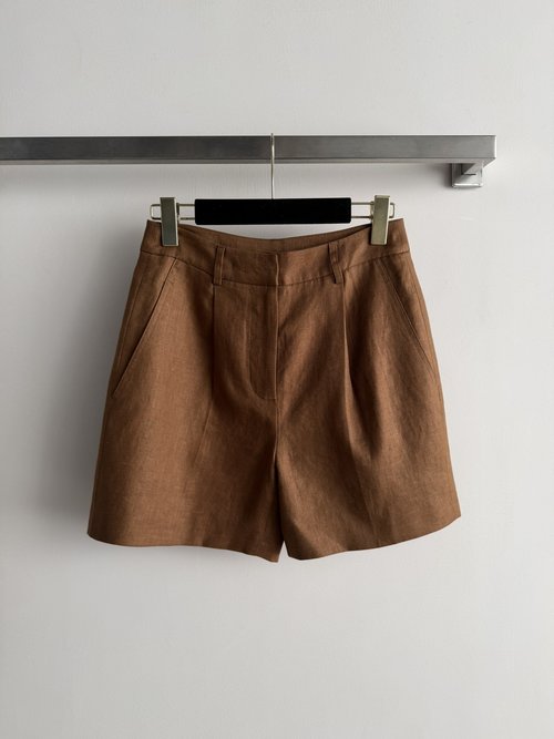 Loewe Linen Shorts: A-Line Silhouette, Leg-Shaping Comfort
