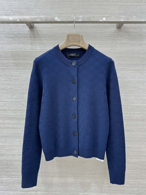 Gucci Classic Retro GG Jacquard Knit Cardigan with Round Neck