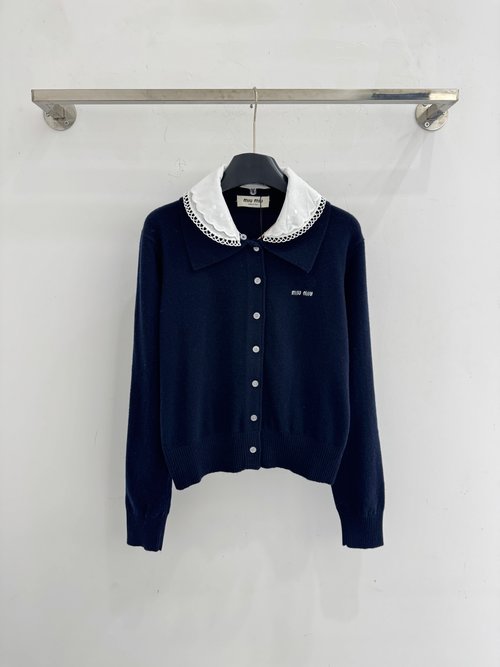 Miu Miu Sweet Removable Doll Collar Knitted Cardigan
