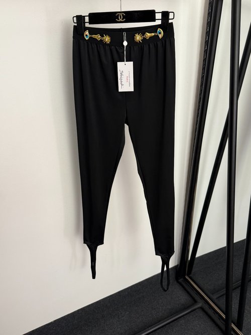 Schiaparelli Sleek Nose - Eye Metal Buckle Stretch Leggings in Black