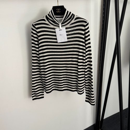 Dior Color-Blocked Black & Red Turtleneck Wool Knit Base Layer