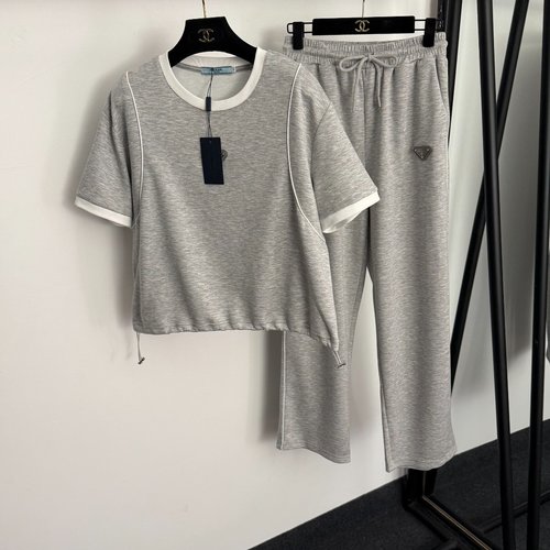 Prada New Gray Sports Set with Metal Logo T-shirt and Pants