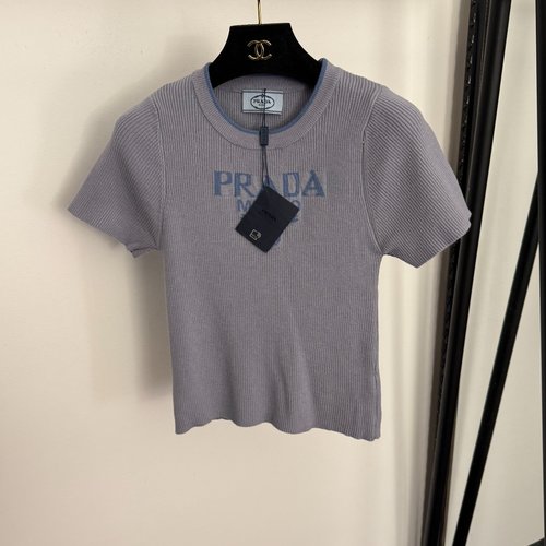 Prada Chest Logo Letter Slim Short-sleeve Knit Top