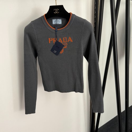 Prada Chest Logo Letter Slim Long-sleeve Knit Top