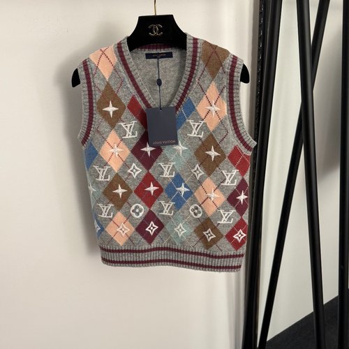 Louis Vuitton British-Style Monogram Logo Embroidery Checked V-Neck Wool Vest