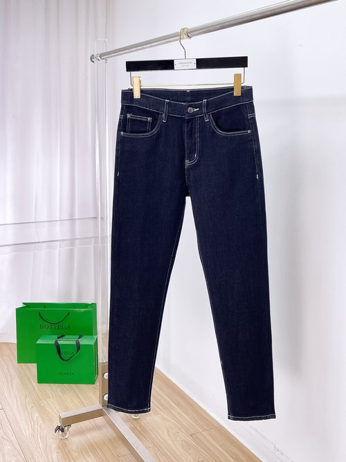 Bottega Veneta Premium Jeans Featuring Comfort Fit and Exquisite Details
