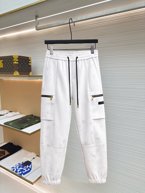 Louis Vuitton Fashionable New Logo Casual Pants