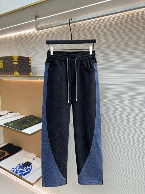 Louis Vuitton New Logo Casual Pants with High Comfort