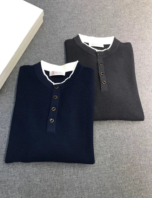 Brunello Cucinelli Luxurious Pure Wool Knitwear with Henley Collar