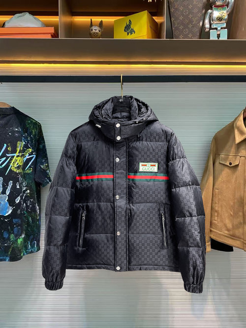 Gucci High - End 90 - Down Jacket with Classic Logo