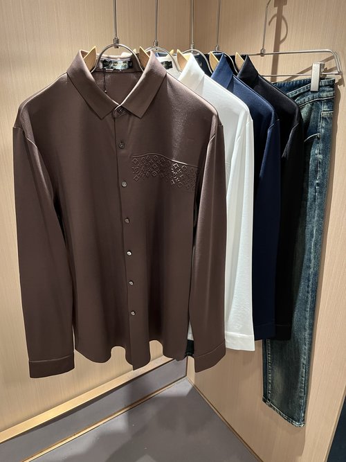 Louis Vuitton Light Business Collared Shirt with Logo Press