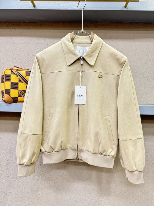 Dior Stylish Jacket Suitable for Any Occasion