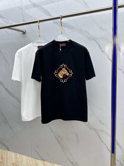 Gucci Embroidered Short Sleeve Shirt with Fashionable Design