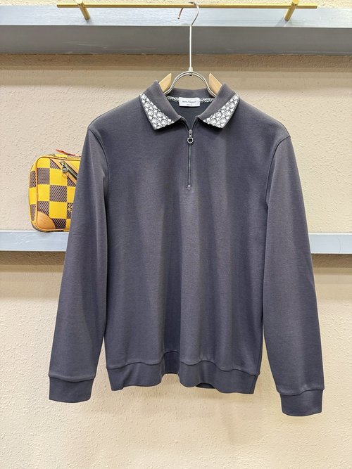 Ferragamo Luxurious Polo - Collar Long - Sleeve T - Shirt