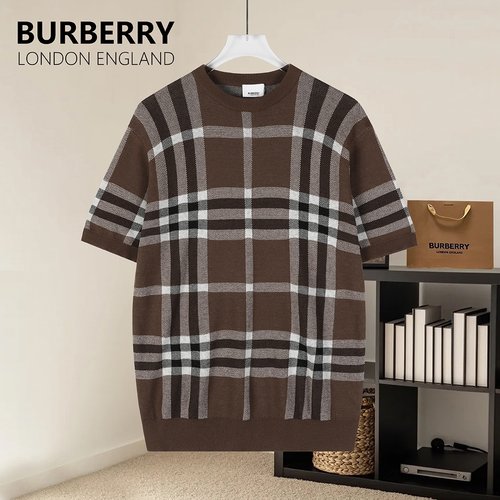 Burberry Color-Blocked Wool-Blend Crew Neck Sweater