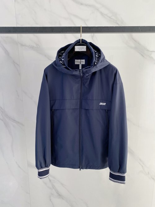 Dior Elegant Hooded Jacket for Superior Comfort and Style