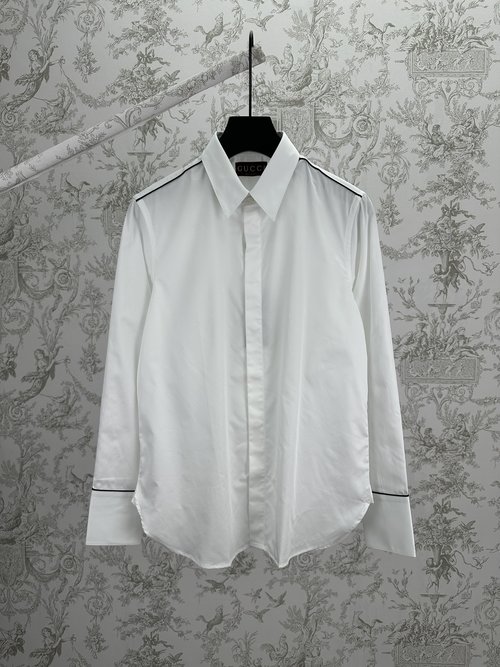 Gucci New Spliced Shirt with Pointed Collar