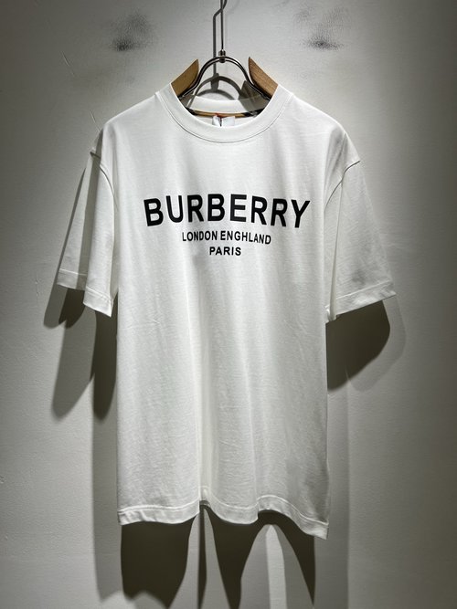 Burberry Short-Sleeve T-Shirt Made of Memory Fabric with Logo Laminating