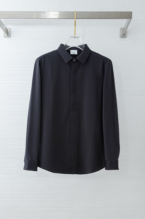 Burberry Comfortable, Versatile and Well - crafted Long - Sleeve T - Shirt