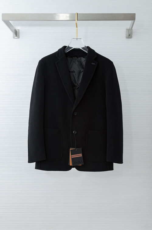 Zegna Detachable Inner Lined Suit for Business and Warmth