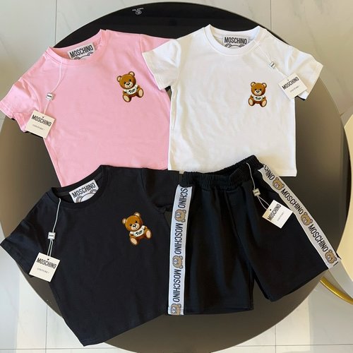 Moschino Unisex Kids Premium Cotton Set, Comfortable & Stylish