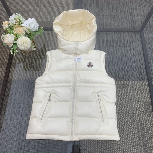 Moncler Kids Down Jacket with Detachable Hood 90 Goose Down