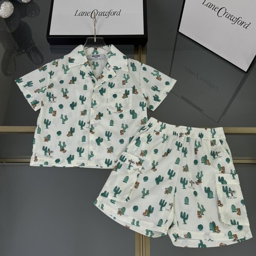 Moschino Kids Designer Graffiti Colorblock Woven Cotton Set with Cargo Shorts