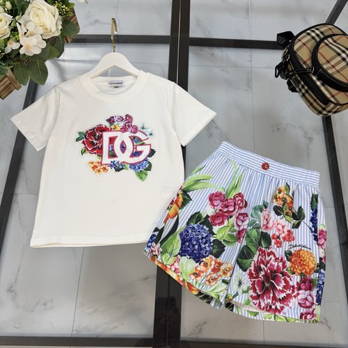 D & G Girls High-End Clothing Set, Comfortable & Stylish 