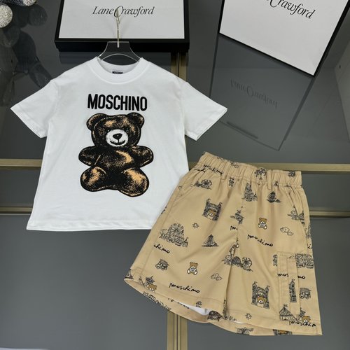 Moschino Kids Teddy Bear Graffiti Print T-Shirt & Shorts Set